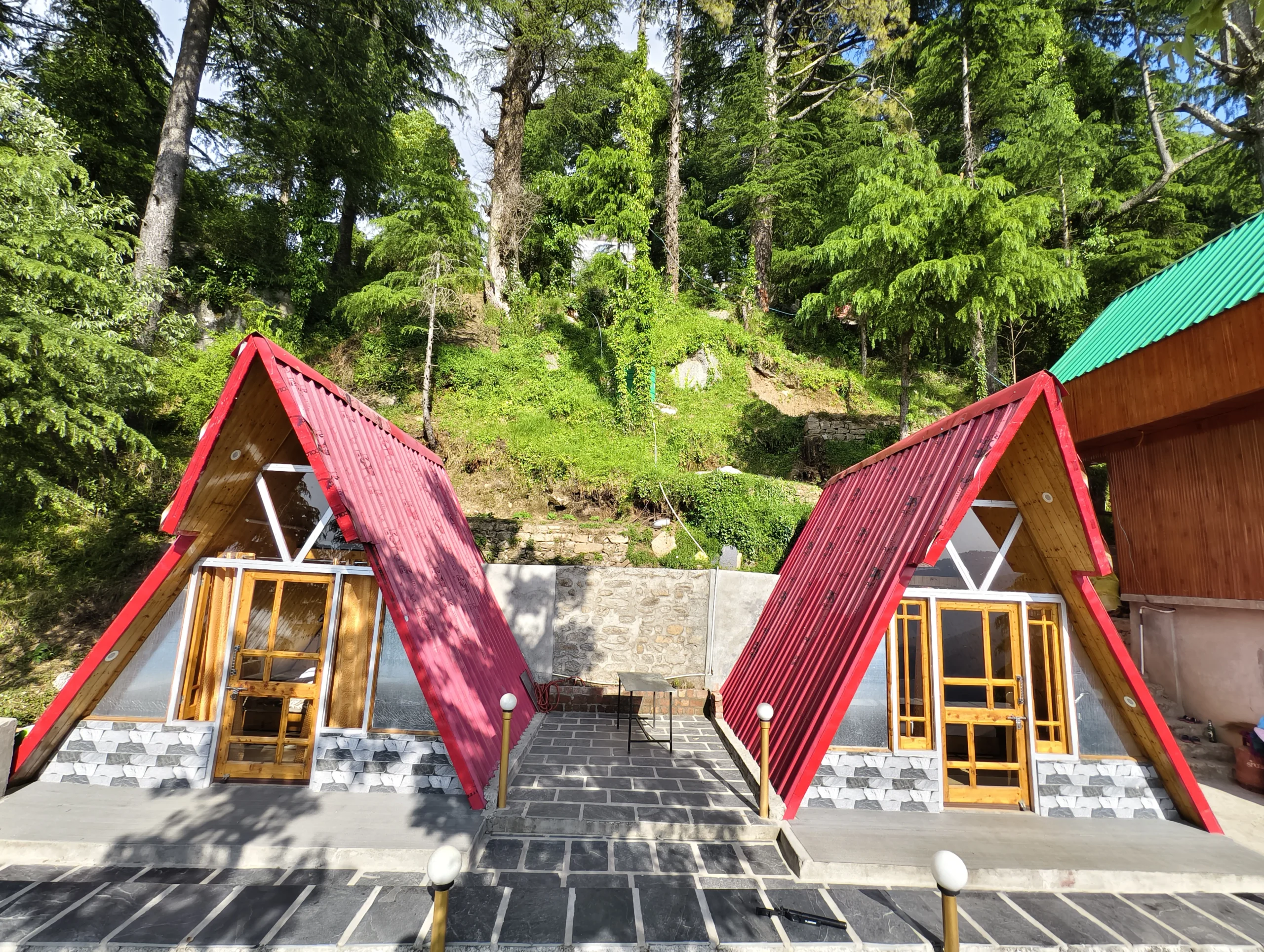 Eva Cabins Premium Stay