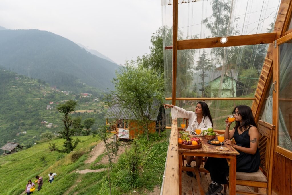 Outdoor breakfast surrounded by fresh mountain air in Dalhousie